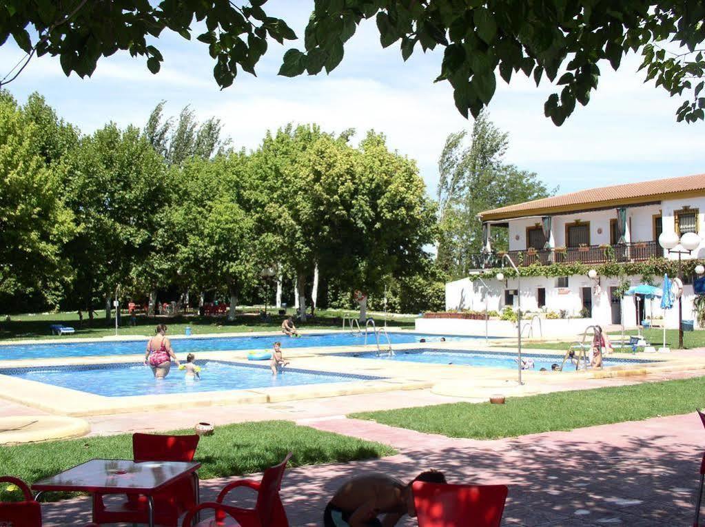 El Pilar Hotel La Carlota Ngoại thất bức ảnh